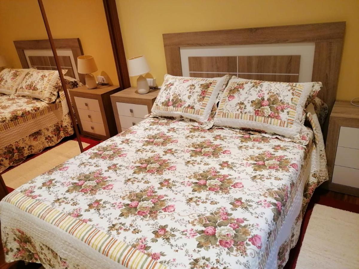 Appartamento Piso As Camelias Pontevedra Esterno foto