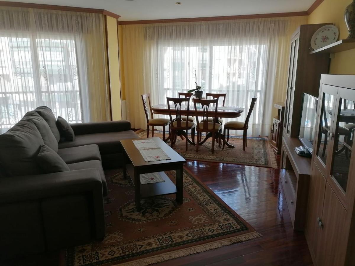 Appartamento Piso As Camelias Pontevedra Esterno foto